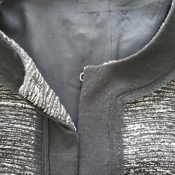 AK ANNE KLEIN BLACK WITH SILVER  JEWEL NECK JACKET ( SIZE 10) - Picture 7 of 9